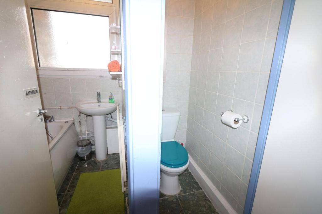 Cosy 3 Bed Apt, Old Truman Brewery! Brick Lane, London, E1 Экстерьер фото