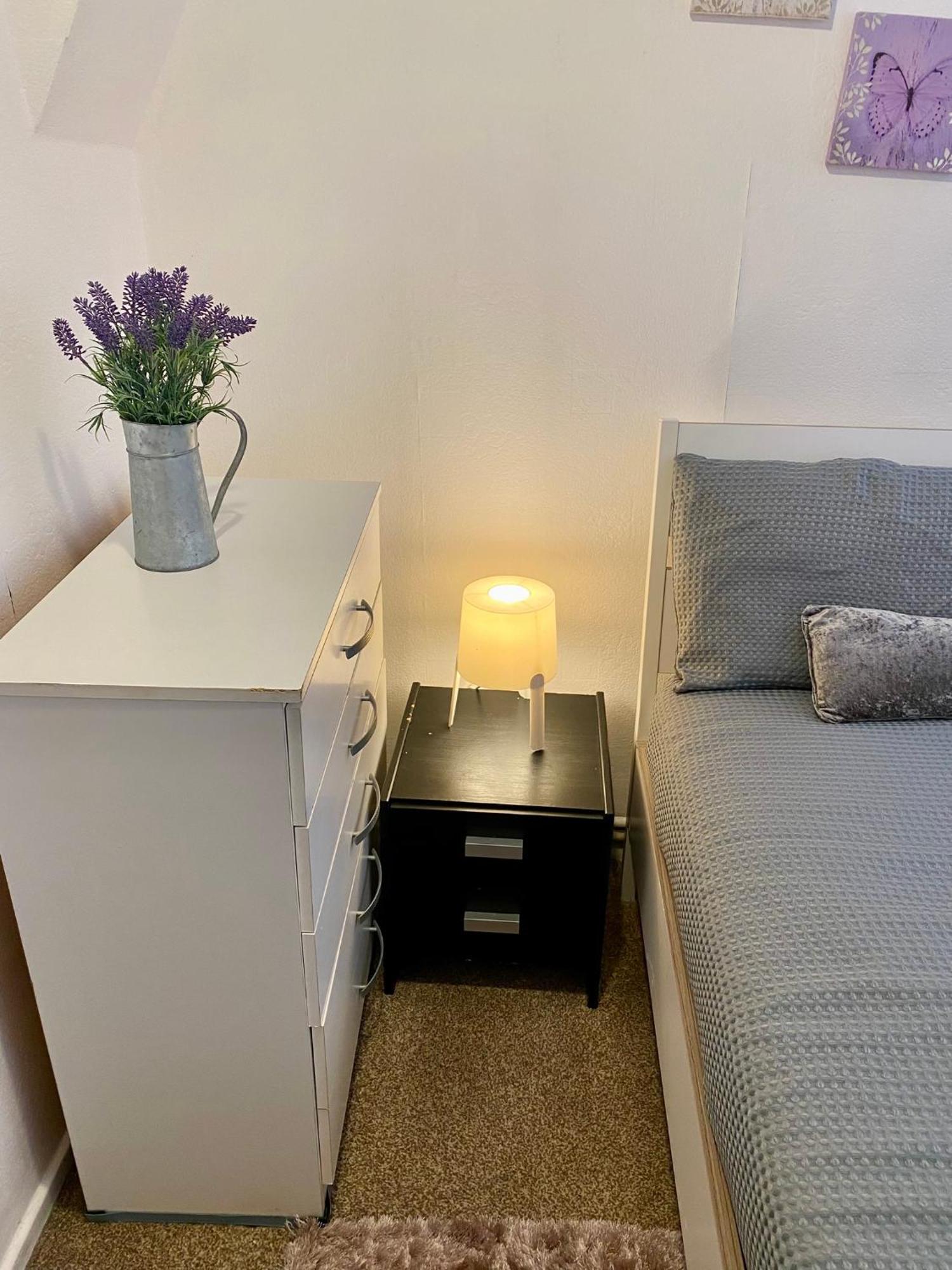 Cosy 3 Bed Apt, Old Truman Brewery! Brick Lane, London, E1 Экстерьер фото