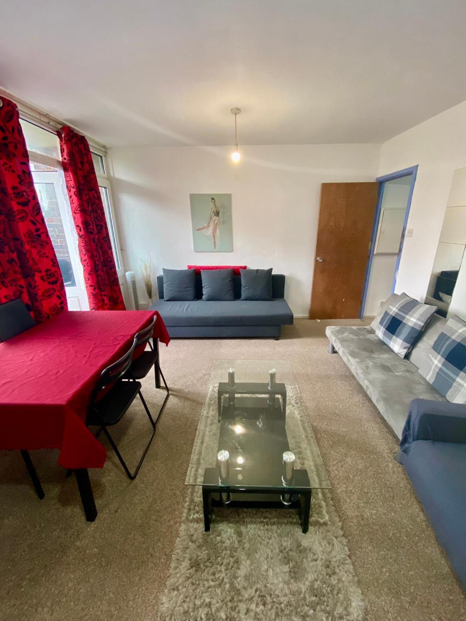 Cosy 3 Bed Apt, Old Truman Brewery! Brick Lane, London, E1 Экстерьер фото